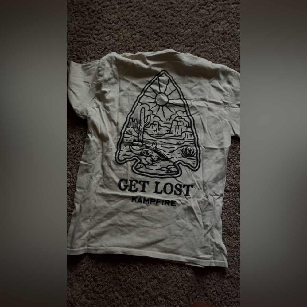 Really Cute cream/Tan color shirt! Love this shirt sm!❤️